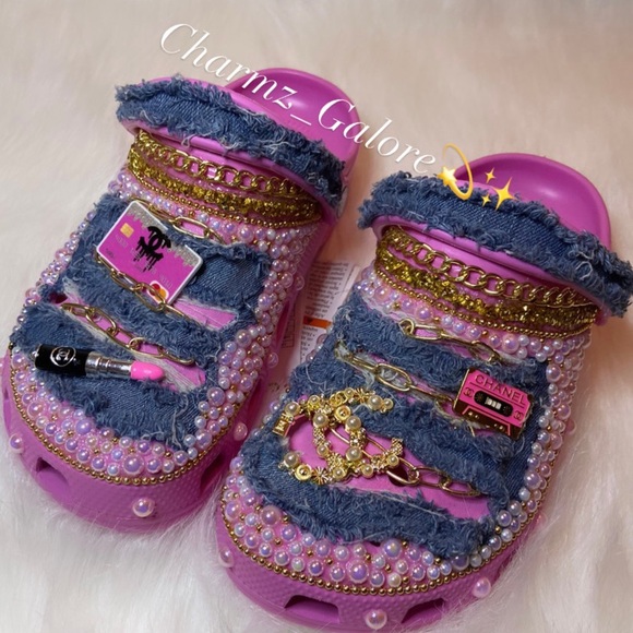 Customized Crocs ‼️‼️ - Picture 3 of 3